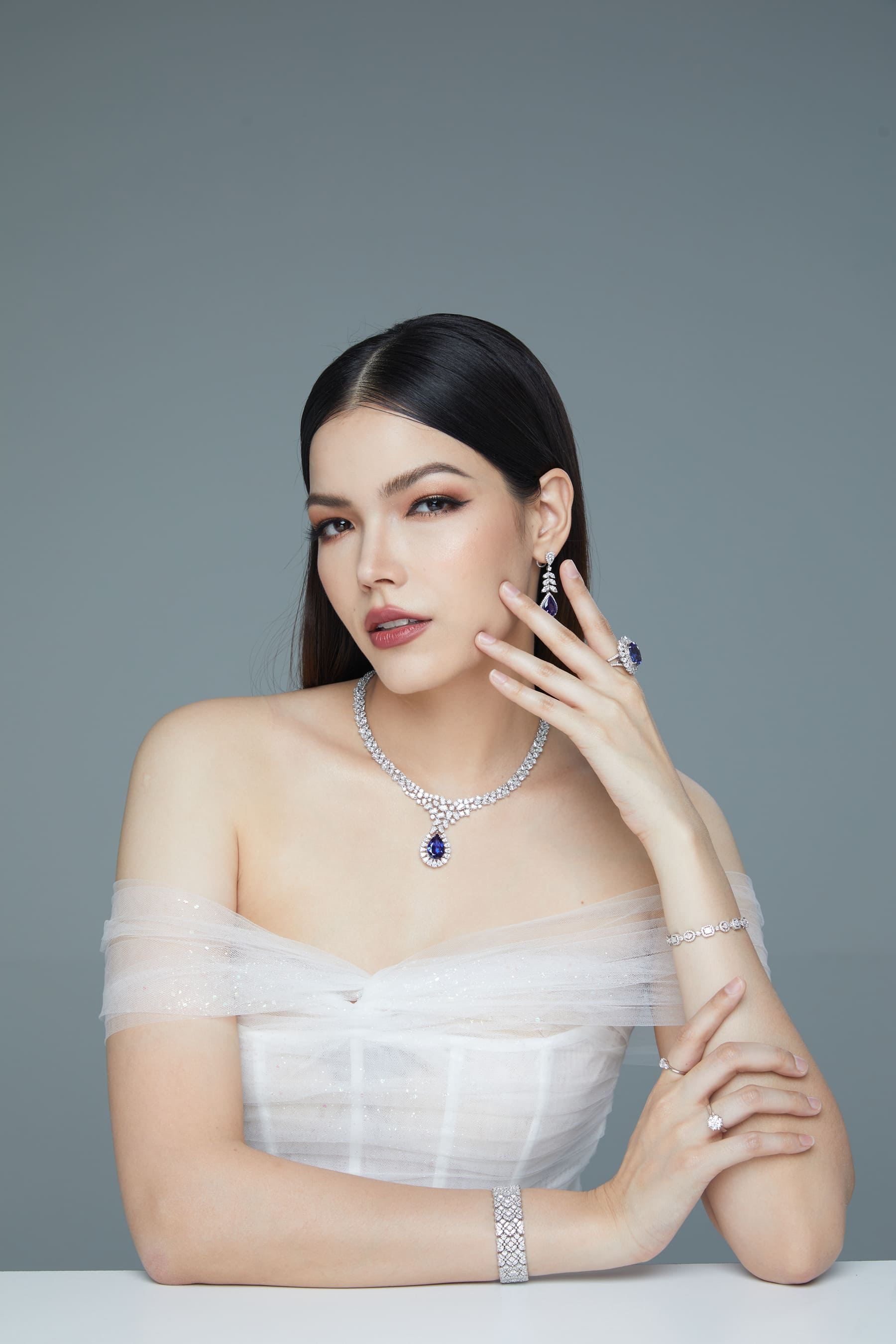  Marry Gems
