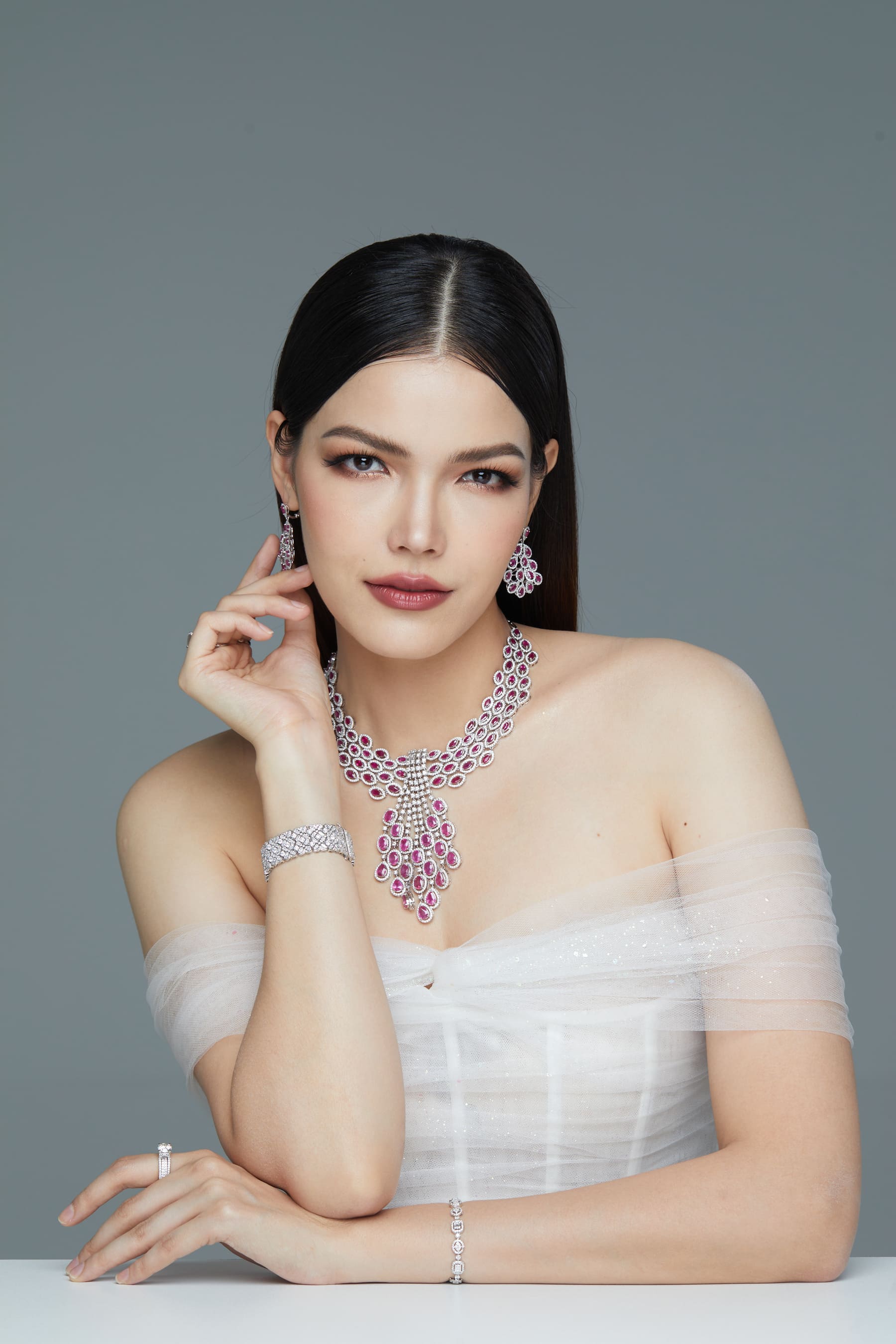  Marry Gems